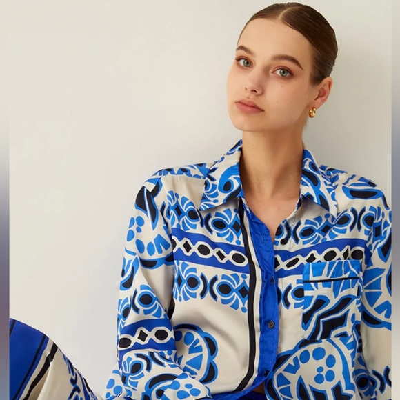 New!!! Denise Printed Two Piece Set - Picture 5 of 7